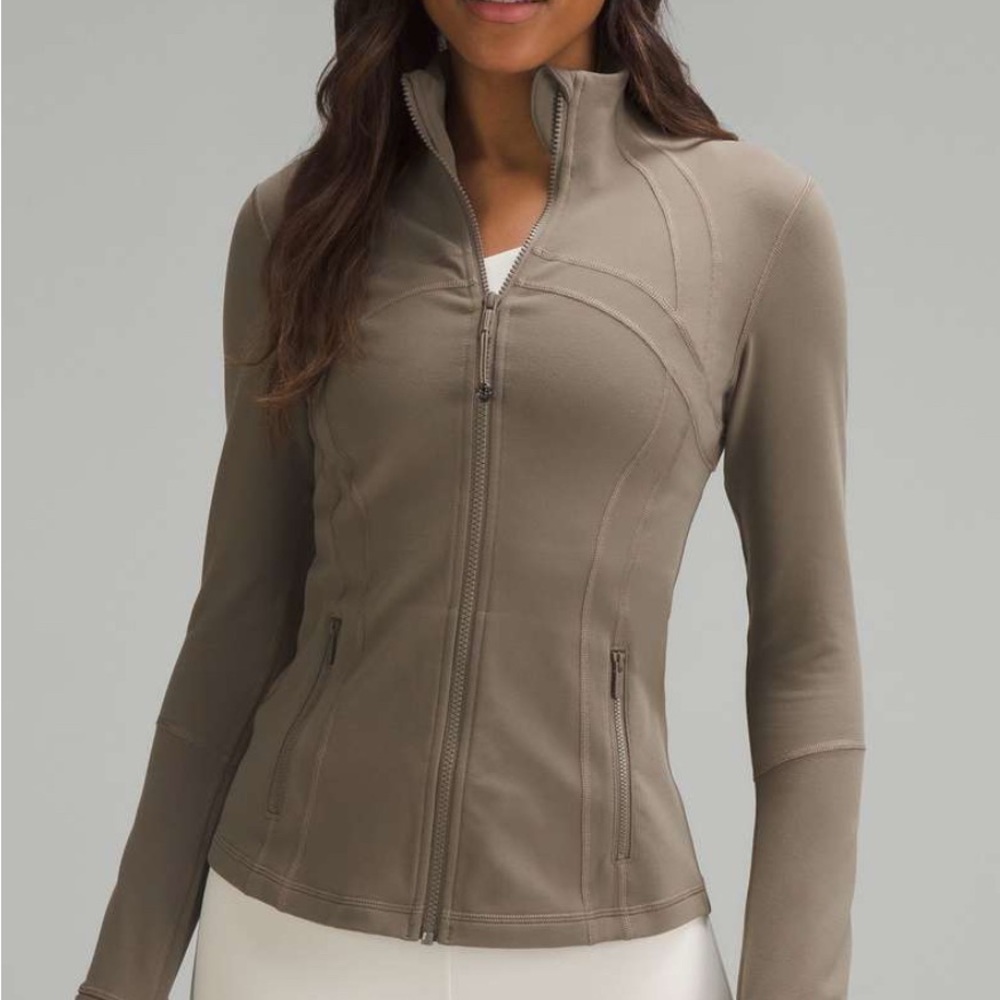 SOLD Lululemon nomad Nulu define jacket size 4
